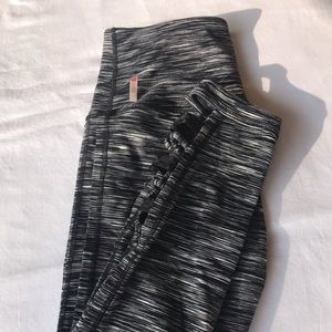 Zella leggings
